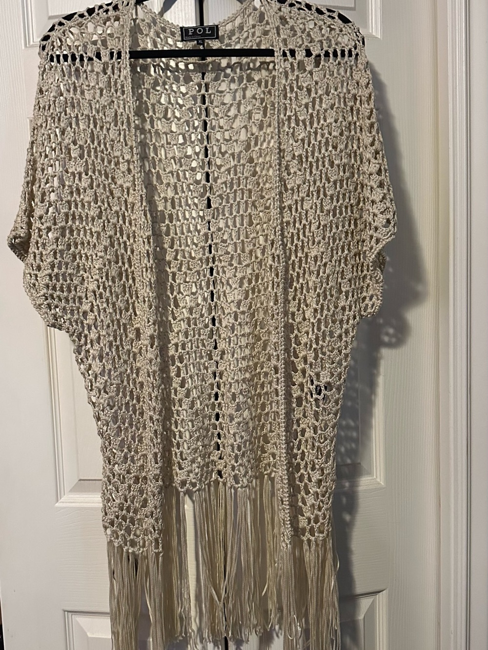 POL Crochet Fringe Kimono in Cream